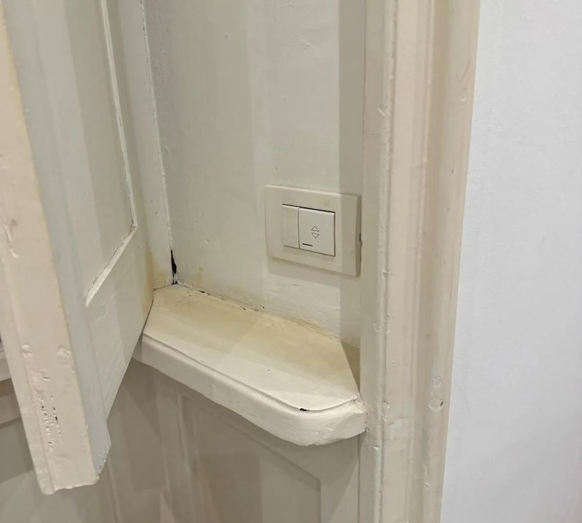 Spacious Three Room Apartment In Corso Vercelli, In The Center Milán